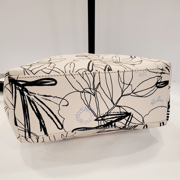 Radley London Black and Cream Floral Shoulder Bag - Picture 5 of 9